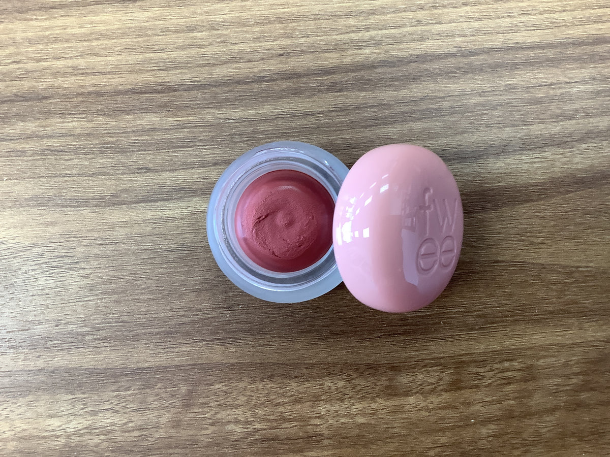 Fwee pudding pot blush