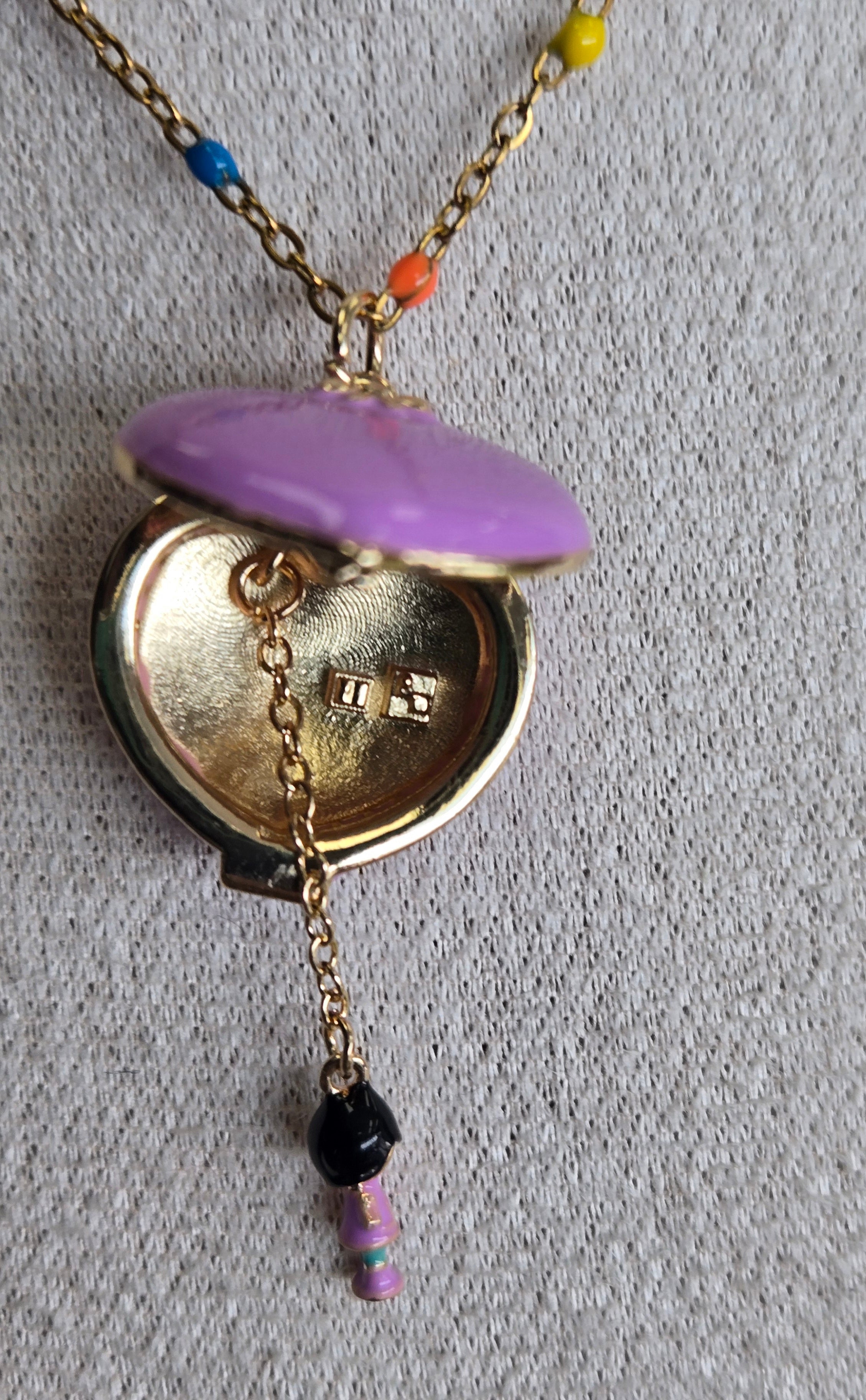 Mini Heart Playset Necklace with Tiny Doll